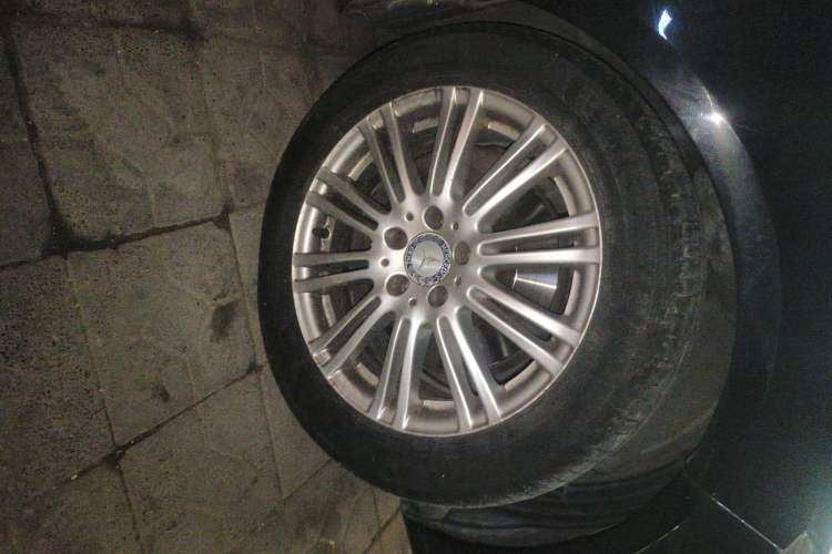 Used Mercedes-Benz E-Class 2011 E 200 L CGI Elegant Model