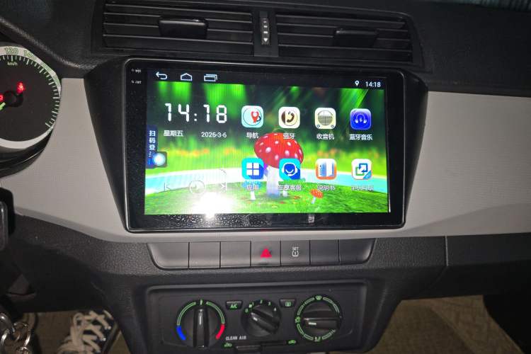 Used Skoda Fabia 2017 1.4L Automatic Car Enjoy Edition
