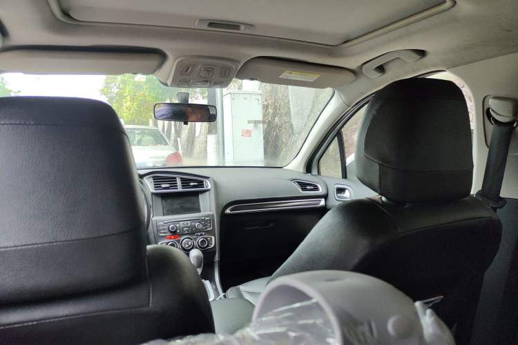 Used Citroen C4L 2014 1.6THP Intelligent Drive Automatic Dynamic Model Headliner