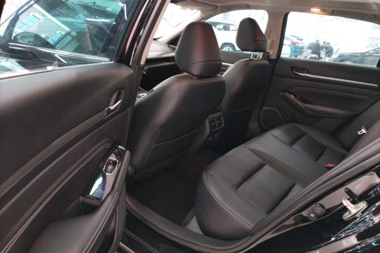 Used Nissan Teana 2022 2.0L XL-TLS Enjoyment Edition