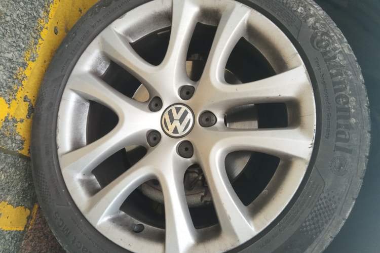 Used Volkswagen Scirocco 2015 1.4TSI Fashion Edition Right Front Wheel Hub