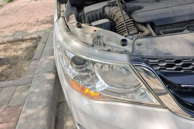 Used Baojun 730 2016 1.5T Manual Comfort Version 7 Seats