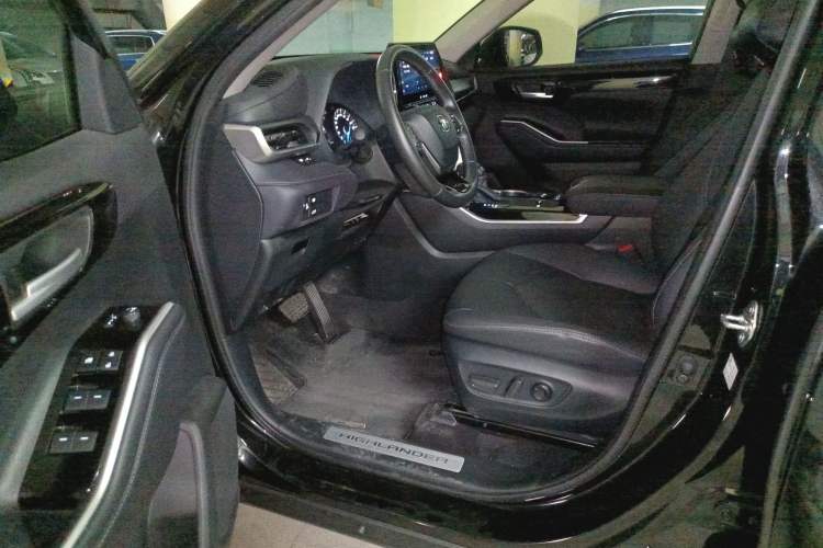 Used Toyota Highlander 2023 2.5L Smart Electric Hybrid Dual-Engine Four-Wheel Drive Prestige Version – 7 Seats Driver Seat