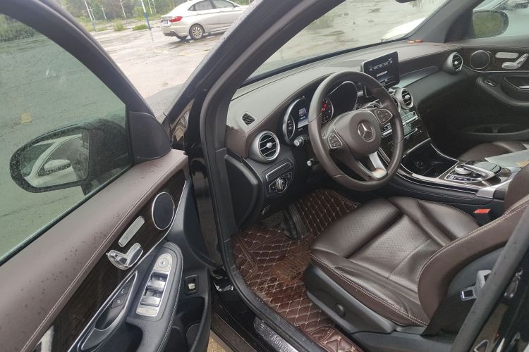 Used Mercedes-Benz GLC 2016 GLC 260 4MATIC Dynamic Edition Driver Seat