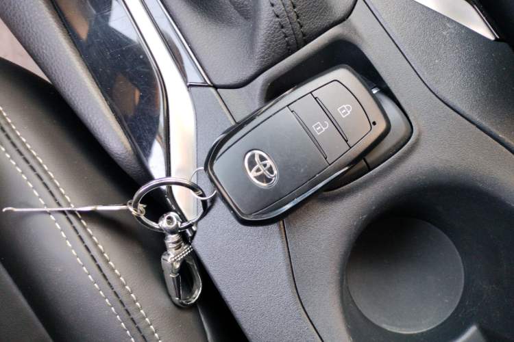 Used Toyota FRONTLANDER 2023 2.0L CVT Leading Edition
