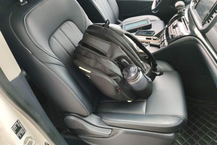 Used GAC Trumpchi M8 2018 320T Luxury Edition
