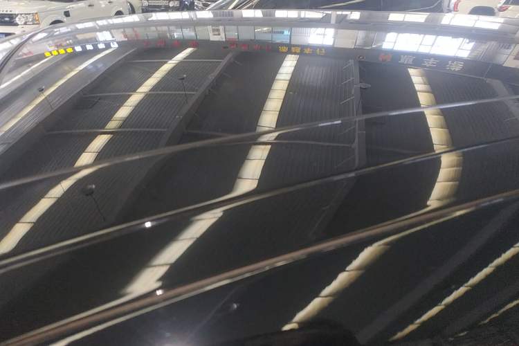 Used Land Rover Range Velar 2019 380 PS R-DYNAMIC SE Roof