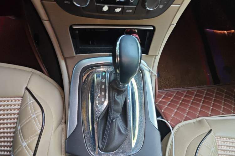 Used Buick Regal 2012 2.0L Luxury Edition
