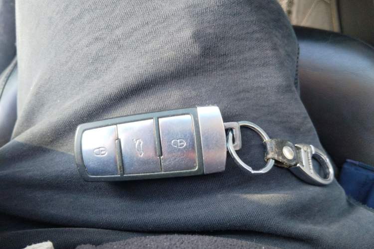 Used Volkswagen Magotan 2012 1.8TSI Prestige Model Vehicle Key