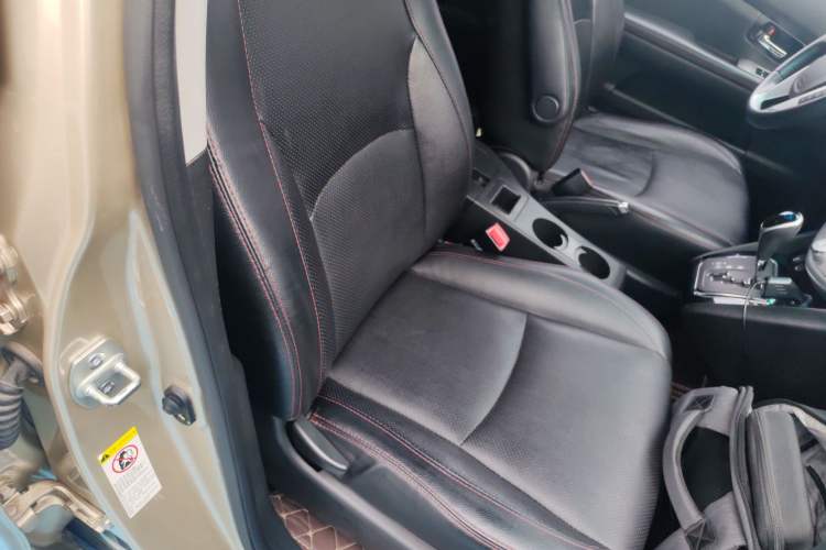 Used BYD S6 2014 2.4L Automatic Prestige 7-Seater