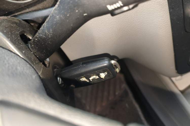 Used Volkswagen Bora 2012 1.6L Manual Comfort Model
