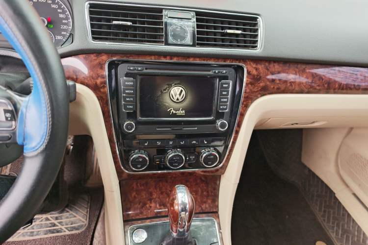 Used Volkswagen Passat 2013 2.0 TSI DSG Ultimate Edition