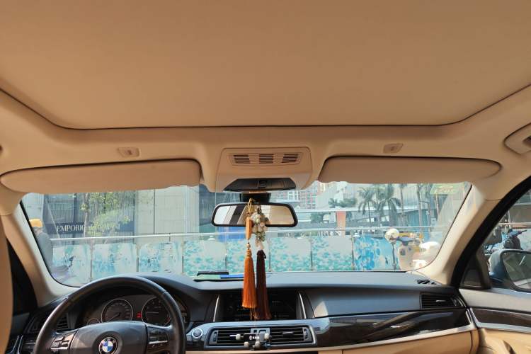 Used BMW 5 Series 2013 525Li Leading Model Headliner