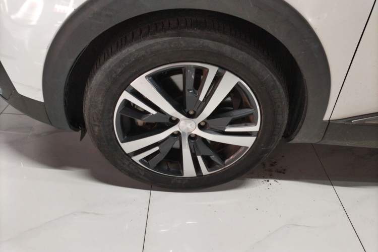 Used Peugeot 5008 2017 350THP 5-Seat Elite Edition