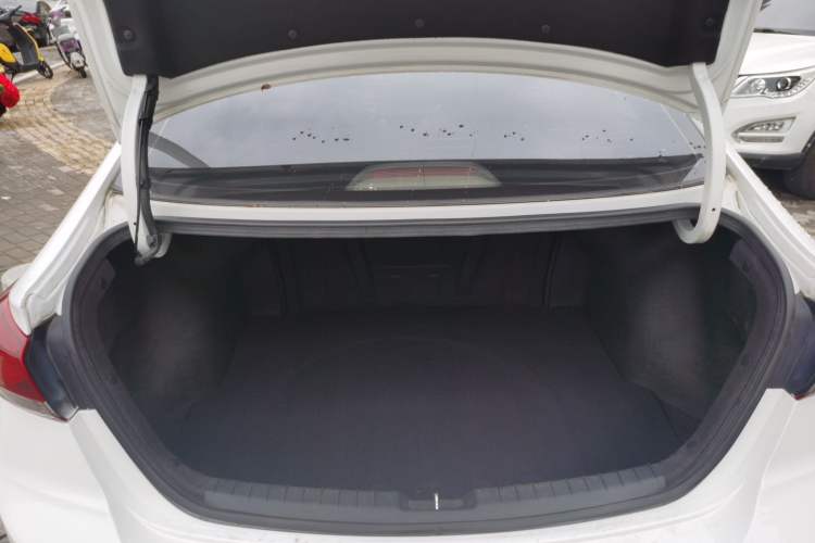 Used Hyundai Elantra (6th Generation / Lingdong) 2018 1.6L Automatic 15th Anniversary Special Edition