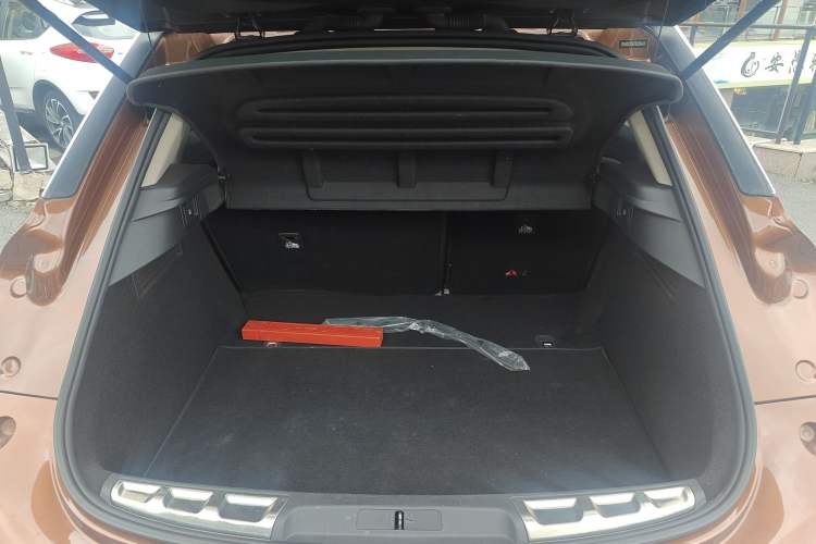 Used DS 6 2014 1.6T Luxury Edition THP160