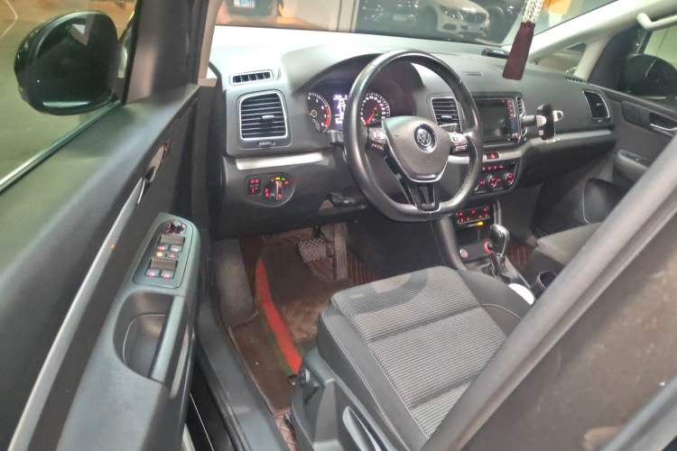 Used Volkswagen Sharan 2018 Revised Version 380TSI Comfort Edition 7-Seater