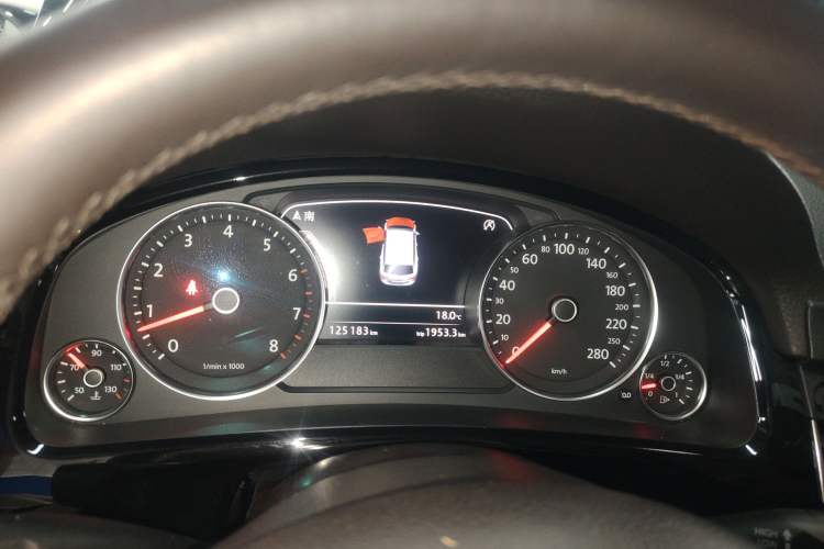 Used Volkswagen Touareg 2017 3.0 TSI Touareg Edition Instrument Cluster