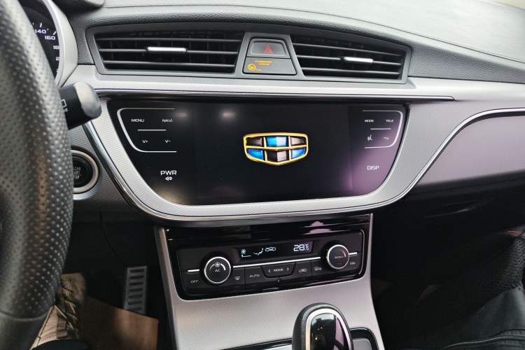 Used Geely Auto Emgrand GS 2018 Sport Edition 1.4T Automatic LingShang Model Audio And AC Panel