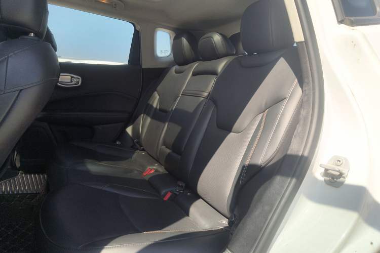 Used Jeep Compass 2017 200T Automatic Family Edition