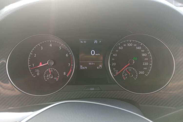 Used Volkswagen Golf Sportsvan 2018 280TSI Automatic Luxury Model Instrument Cluster