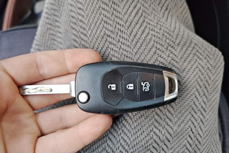 Used Chevrolet Cruze 2017 1.5L Automatic Pioneer Sunroof Edition