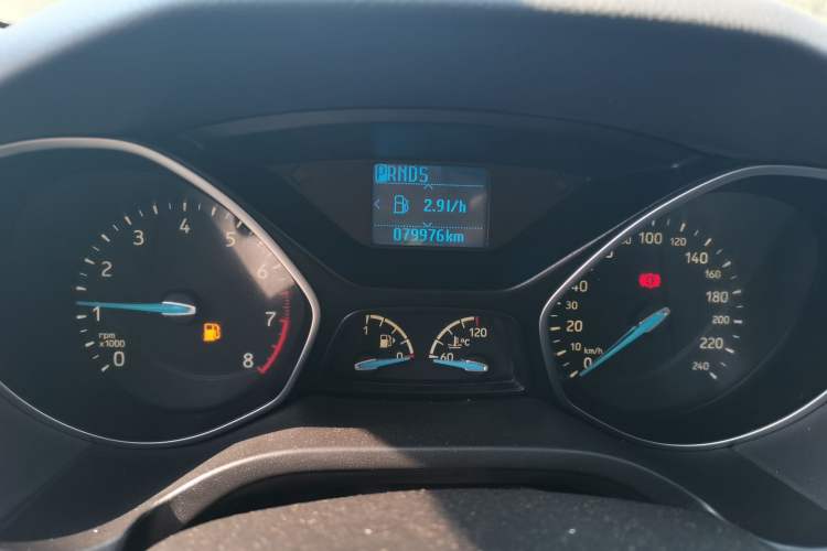 Used Ford Focus 2015 Hatchback 1.6L Automatic Fashion Edition
