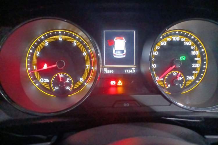 Used Volkswagen Tiguan L 2020 330TSI Automatic Two-Wheel Drive Smart Luxury Edition China VI Standard
