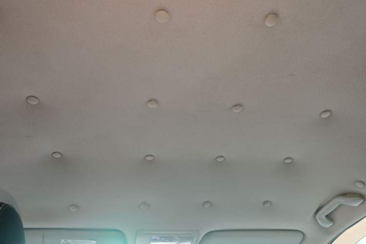 Used BYD S6 2014 2.0L Manual Luxury 5-Seater