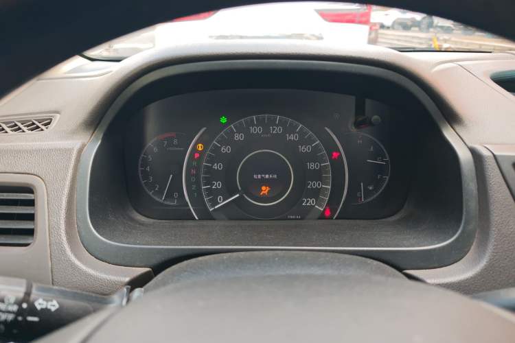 Used Honda CR-V 2012 2.0L two-wheel drive urban version
