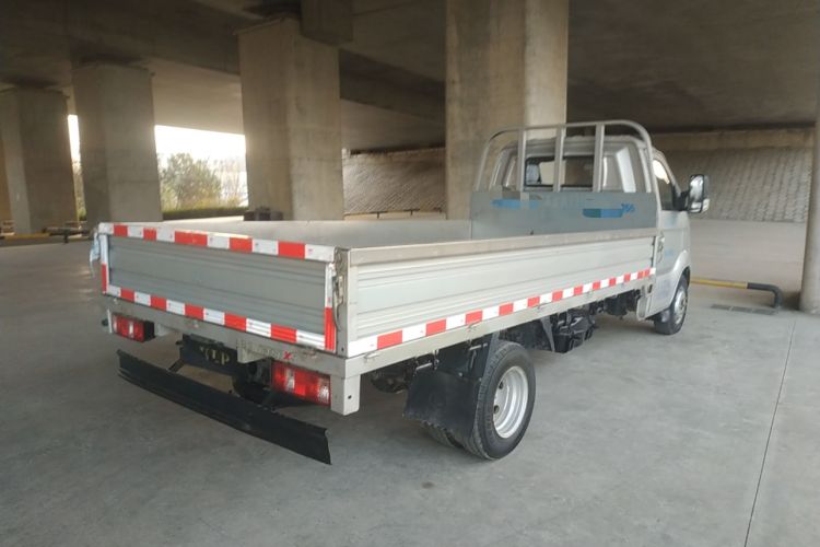Used Kuayue Kuayue Wang X5 2018 1.5L PLUS Mid-Range Single-Cab with Dual Rear Wheels and Standard Cargo Bed DK15C