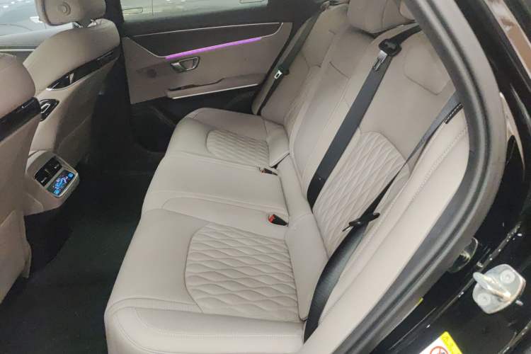 Used BYD Han 2025 DM-i Intelligent Driving Edition 125KM LiDAR Flagship Model Left Rear Seat