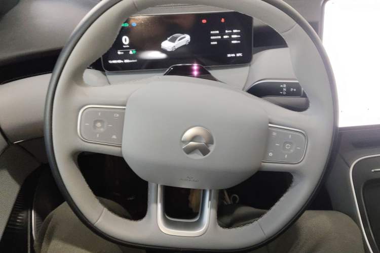 Used Nio ET5 2025 75 kWh
