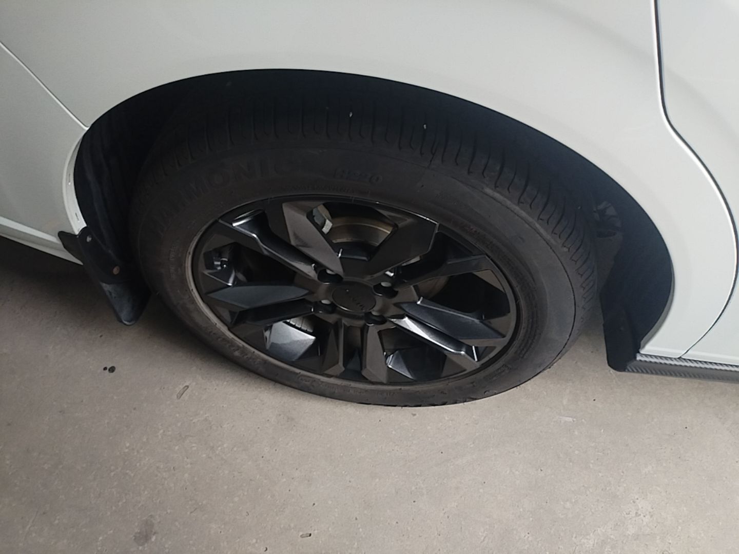 Dongfeng Aeolus Yixuan 2024 1.5L Automatic JingSu Edition — снимка 11