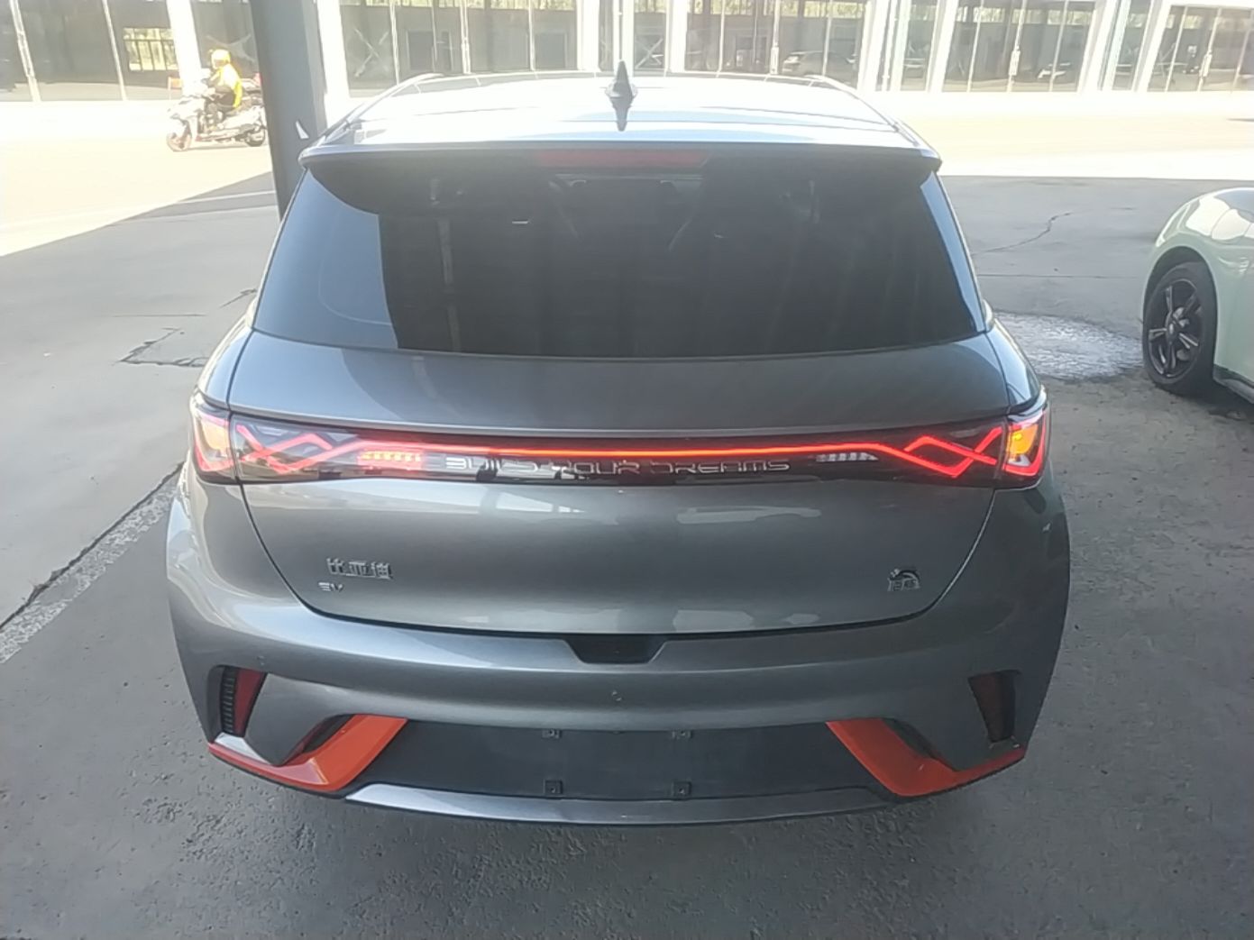 BYD Dolphin 2021 405 km Fashion Edition — снимка 5