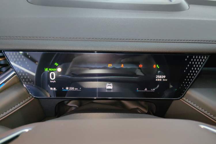 Used Wey Mocha 2021 2.0T Two-Wheel-Drive Premium Edition
