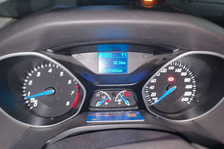 Used Ford Focus 2012 Sedan 1.6L Automatic Comfort Model
