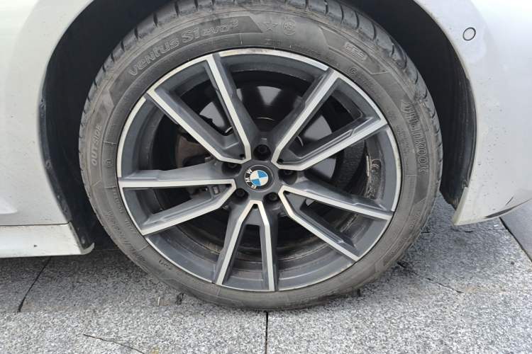 Used BMW 3 Series 2021 325Li M Sport Package