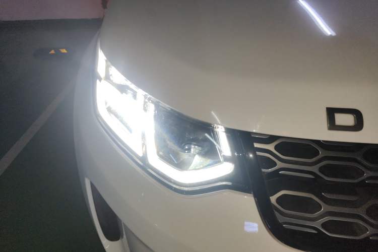 Used Land Rover Discovery Sport 2020 249 PS R-Dynamic Performance Edition
