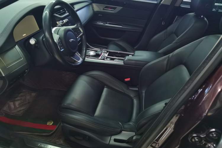 Used Jaguar XFL 2020 XFL 2.0T P200 Two-Wheel-Drive Elite Edition
