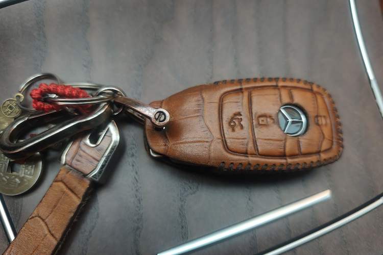 Used Mercedes-Benz E-Class 2019 E 260 L
