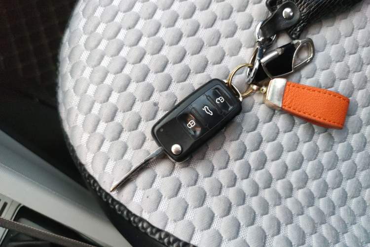 Used Skoda Fabia 2016 1.4L Automatic Car Enjoy Edition Vehicle Key