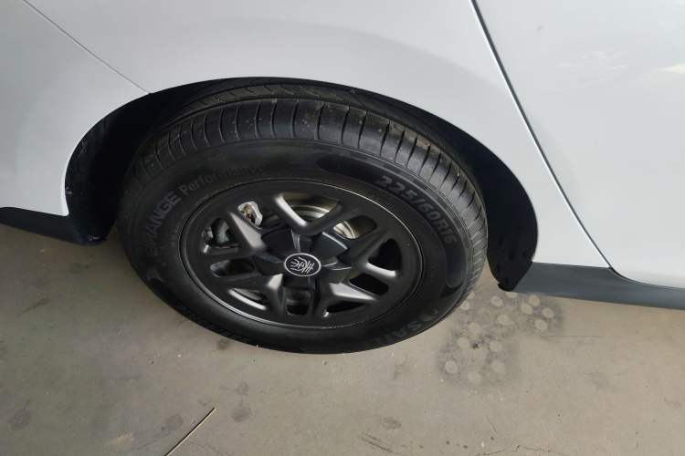 Used BYD Qin PLUS 2025 DM-i Smart Drive 55KM Leading Model
