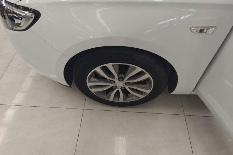 Used Buick GT 2021 1.3T Automatic Mild Hybrid Elite Version
