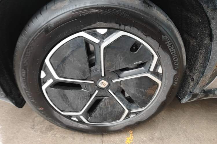 Used Xiaomi Auto YU7 2025 Ultra-Long Range Rear-Wheel Drive Version

