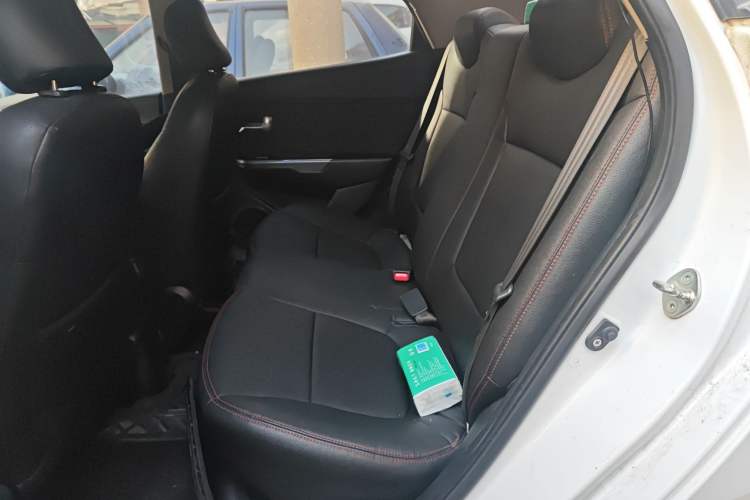 Used Kia K2 2015 Sedan 1.4L MT GLS