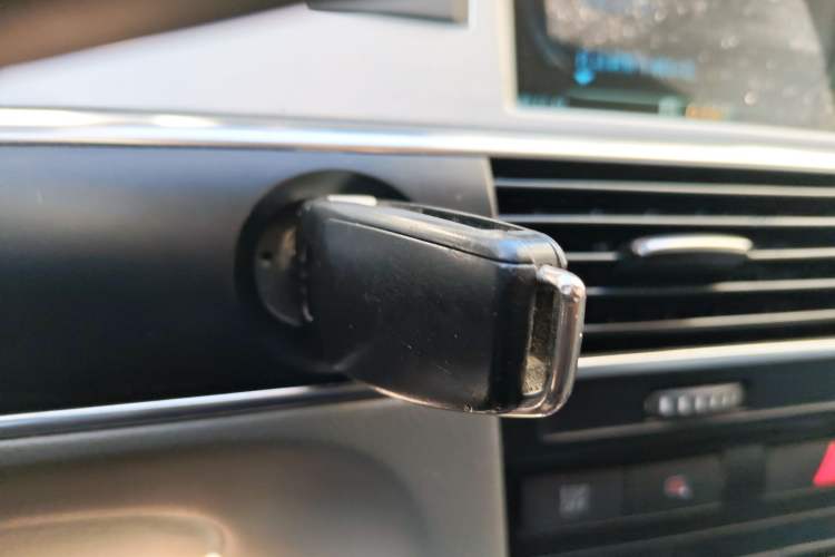 Used Audi A6L 2011 2.4L Comfort Edition