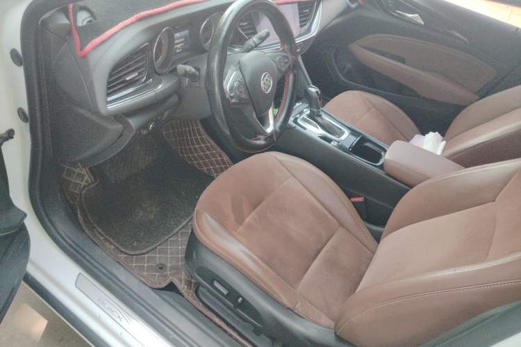 Used Buick Regal 2019 20T Luxury Model China VI Standard
