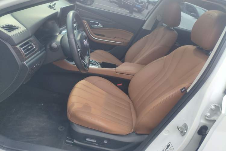 Used BAIC Beijing U7 2019 1.5T CVT New Smart Version China V
