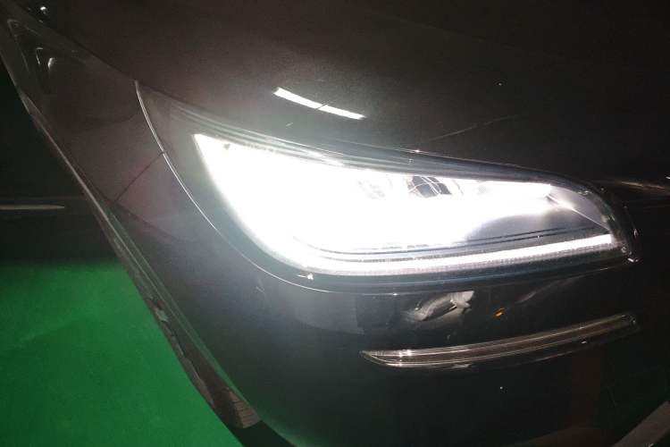 Used Lincoln Corsair 2022 2.0T Two-Wheel Drive Deluxe Edition
